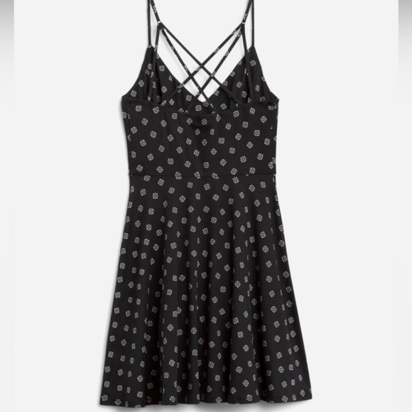 nine britton Dresses & Skirts - NINE BRITTON Black and White Dress Size 2x‎ NWT